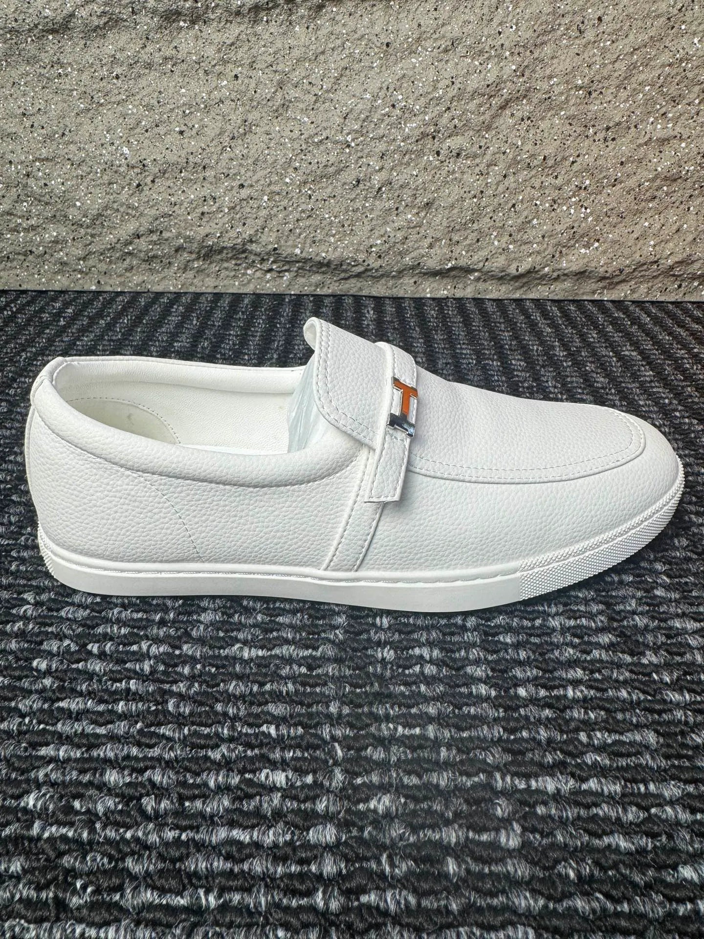 Men's men's shoes 💰440 [New style] 🪷🪷[HERMES] Hermès - High-end quality, the same style as the official website - Upper: 🔝 Nappa calfskin, with iconic H metal - Lining: water-dyed cowhide - Outsole: ultra-light TPU molded outsole - Ultra-high quality control·Fine workmanship: highlighted (high-end·luxury·grade) -Size: 38-44 (45 can be customized)·